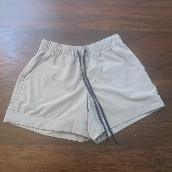 Athleta light gray striped shorts size XXS - Picture 2 of 9
